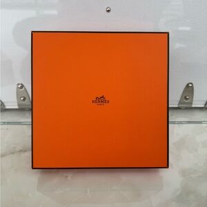 Hermes ⭐️ Empty Orange Gift Accessories Box with filling